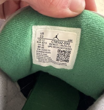 Air Jordan 3 Retro Pine Green Size 13