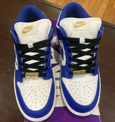 Supreme Nike Sb Dunk Low Stars Hyper Royal