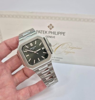 Patek Philippe Cubitus Green Dial 45mm Autom Tico Completo
