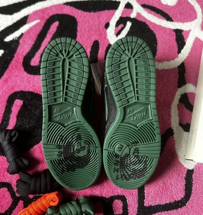 There Nike Sb Dunk Low