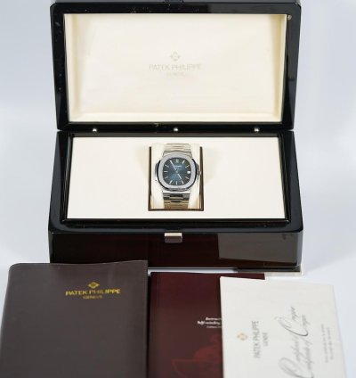Patek Philippe Full Set Serviced Unpolished Cheapest Worldwide Nautilus 5800 1a Blue Dial