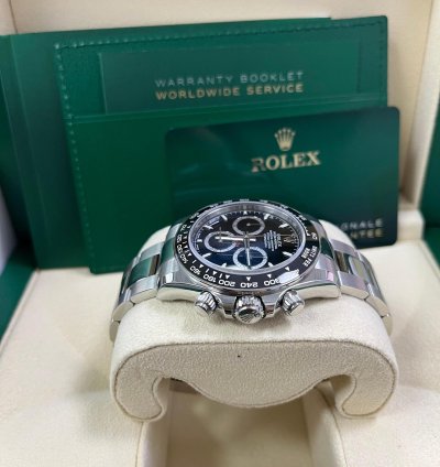 Rolex Daytona Black Cerachrom Bezel Black Index Dial Oyster Bracelet 126500ln