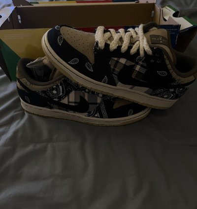 Travis Scott Nike Sb Dunk Low Brand New