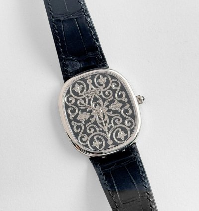 Patek Philippe Golden Ellipse 5738 51g-001 White Gold Engraved Dial 2023
