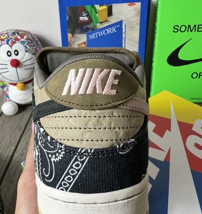 Travis Scott Nike Sb Dunk Low Cactus Jack