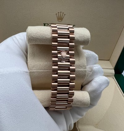 Rolex Day-date 40 228235 Olive Rose Gold Green Dial New 2023