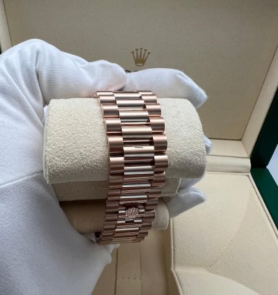 Rolex Day-date 40 228235 Olive Rose Gold Green Dial New 2023