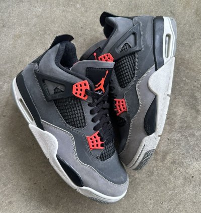 Air Jordan 4 Retro Infrared Size 9