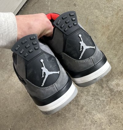 Air Jordan 4 Retro Infrared Size 9