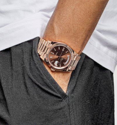 Rolex Day-date 40 228235 Rose Gold Chocolate Baguette Diamond Dial 2024