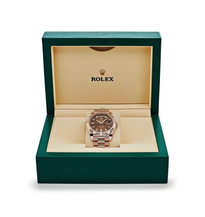 Rolex Day-date 40 228235 Rose Gold Chocolate Baguette Diamond Dial 2024
