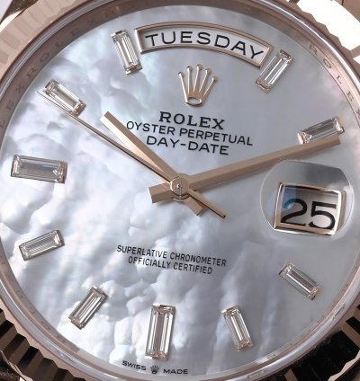 Rolex Day-date 40 228235 Rose Gold Mop Diamond Dial Fullset
