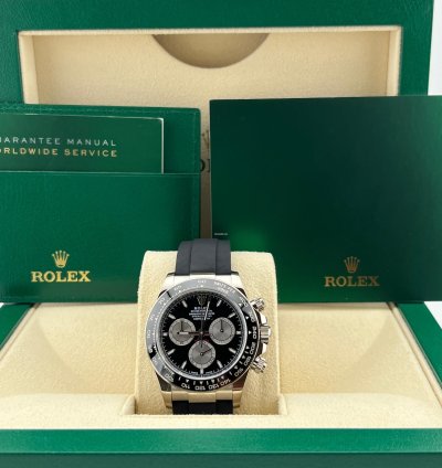 Rolex Daytona Black Dial - White Gold - Oysterflex