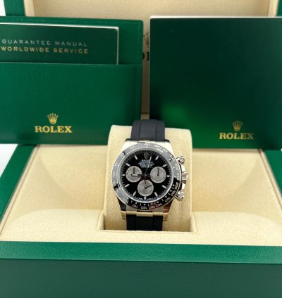 Rolex Daytona Black Dial - White Gold - Oysterflex