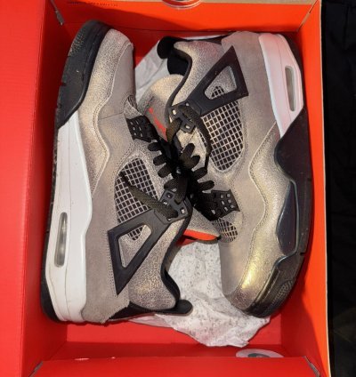 Air Jordan 4 Retro Taupe Haze
