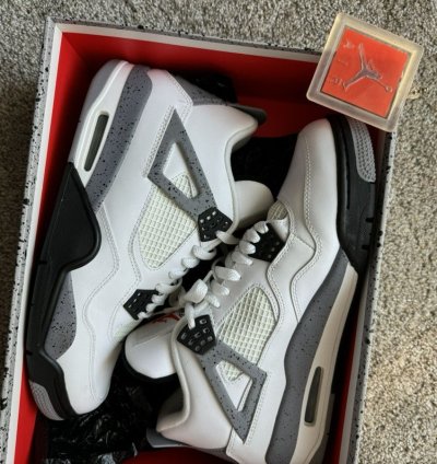 Air Jordan 4 Retro White Cement 2012 Size 9 5