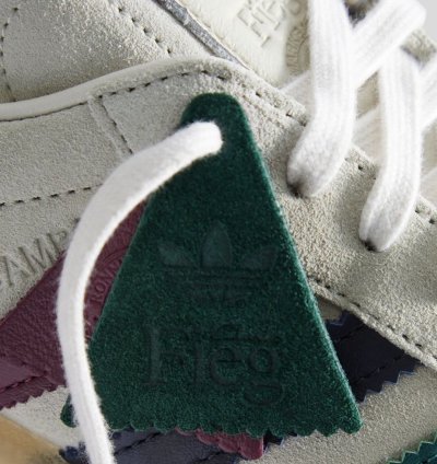 Kith 8th Street Samba Ronnie Fieg Chalk White Kithmas Sz 11