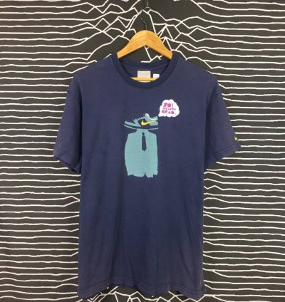 Vtg Y2k Nike Sb Dunk Sneakerhead Swoosh Graphic Tee