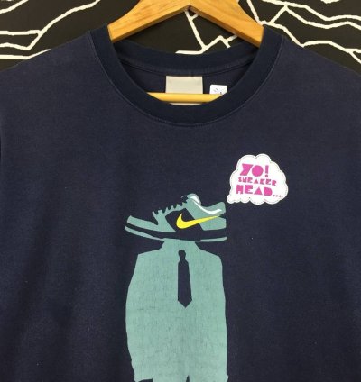 Vtg Y2k Nike Sb Dunk Sneakerhead Swoosh Graphic Tee