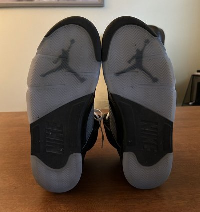 Air Jordan 5 - Black Metallic Reimagined