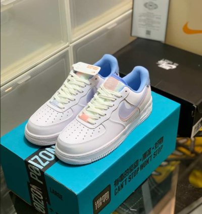 Nike Air Force 1 double Swoosh