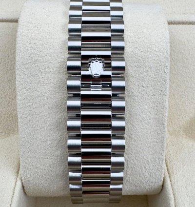 Rolex Day-date 40 228236 40mm Platinum Bracelet Green Roman Dial Unworn 2024