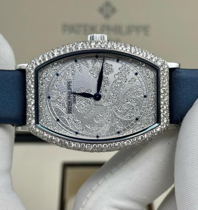 Patek Philippe Gondolo 7099g-001