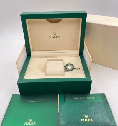 Rolex Day-date 40 228236 40mm Platinum Bracelet White Roman Dial Unworn 2023