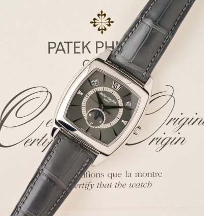 Patek Philippe Gondolo Calendario 5135p - Diamond Set Dial - Original Warranty - Mint Condition