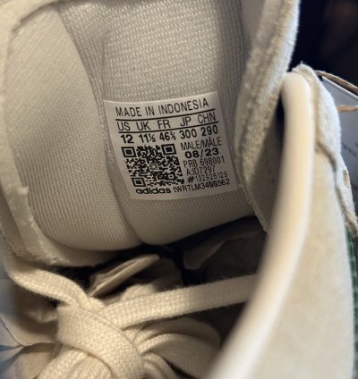 Kith Clarks Sambas