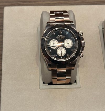 Rolex Daytona Black Dial Diamonds Rose Gold