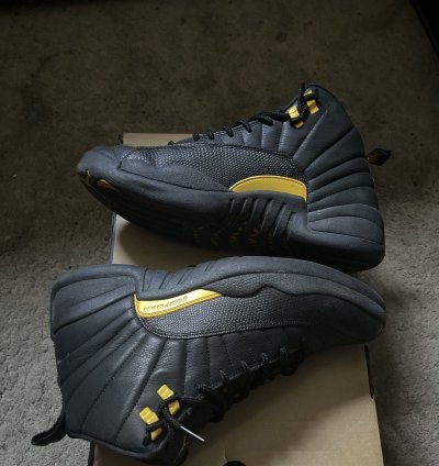 Air Jordan 12 Black Taxi