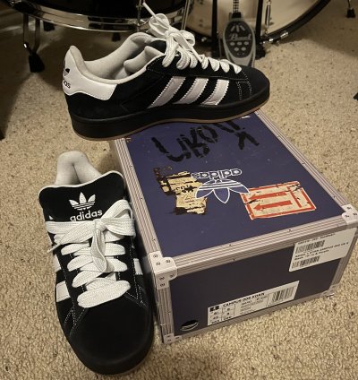 Korn Adidas