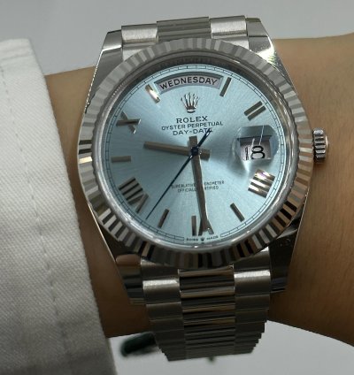 Rolex Day-date 40 228236 Ice Blue Roman