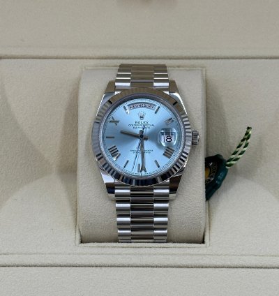 Rolex Day-date 40 228236 Ice Blue Roman