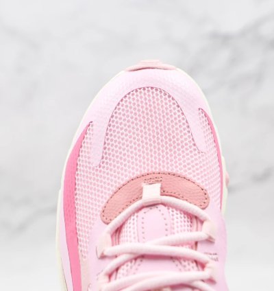 Nike Air Max 270 React Pink