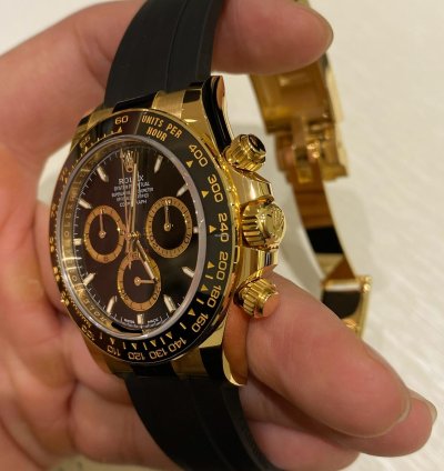 Rolex Daytona Black Dial Oysterflex Yellow Gold 40mm