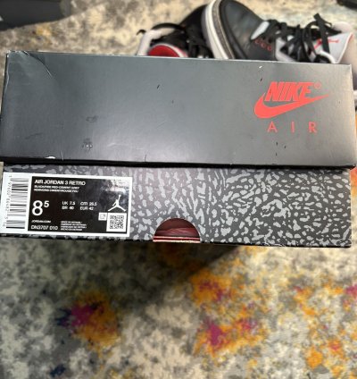 Air Jordan Retro 3 Black Cement 2024 Size 8 5