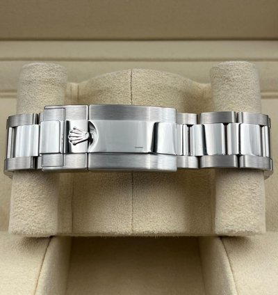 Rolex Daytona Black Dial Stainless Steel Bracelet 126500ln Unworn 2025
