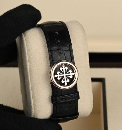 Patek Philippe Grand Complications 5208r-001 18k Rose Gold Black Dial 42 Mm