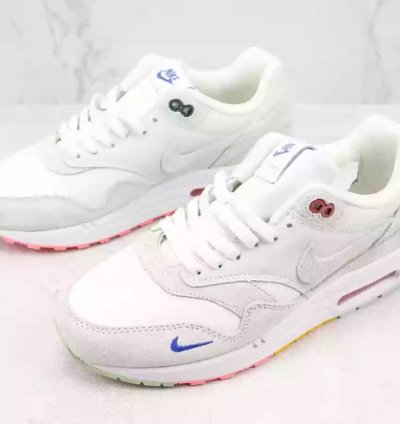Nike Wmns Air Max 1 Premium pom Pom Polka Dots