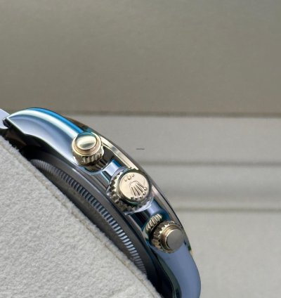 Rolex Daytona Black Diamond Dial