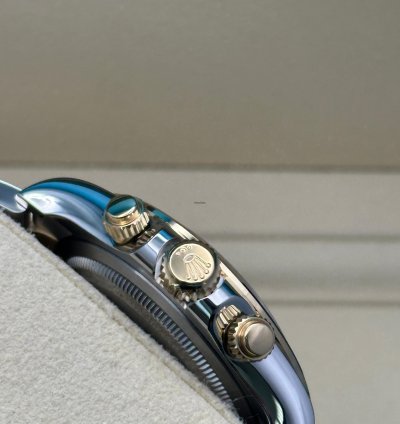 Rolex Daytona Black Diamond Dial