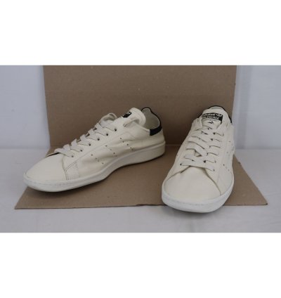 O1rshd1 Stan Smith Adidas Sneakers In Off-white