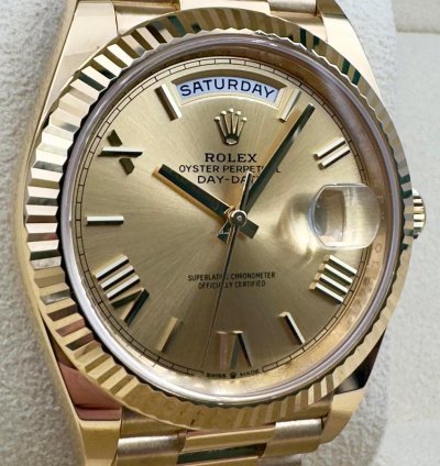 Rolex Day-date 40 228238 40mm Yellow Gold Champagne Roman Dial Unworn 2024