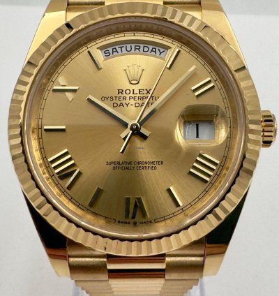 Rolex Day-date 40 228238 40mm Yellow Gold Champagne Roman Dial Unworn 2024