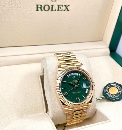 Rolex Day-date 40 228238 40mm Yellow Gold Green Roman Dial Unworn 2024