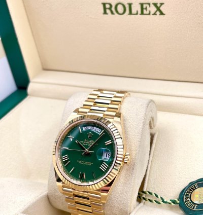 Rolex Day-date 40 228238 40mm Yellow Gold Green Roman Dial Unworn 2024