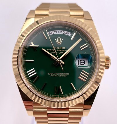 Rolex Day-date 40 228238 40mm Yellow Gold Green Roman Dial Unworn 2024
