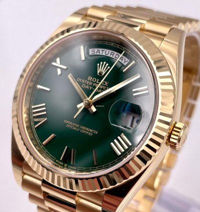 Rolex Day-date 40 228238 40mm Yellow Gold Green Roman Dial Unworn 2024